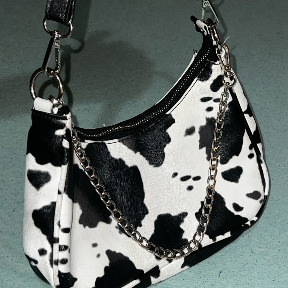 Elegant Black and White Cow Print Shoulder Bag